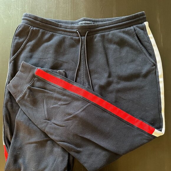 Tommy Hilfiger Navy Blue Sweatshirt & Jogger Set | Size M (Top) / L (Bottom) - Picture 8 of 9